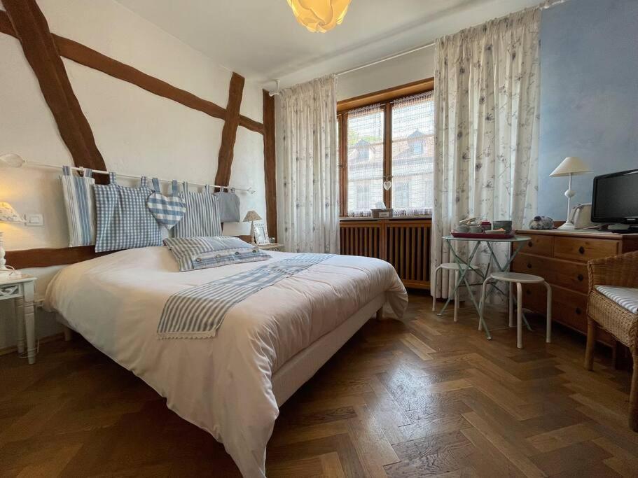 La Petite Chambre Bleue - Centre Historique-2 Pers-Non Accessible Au Personnes A Mobilite Reduite Кайзерсберг Экстерьер фото